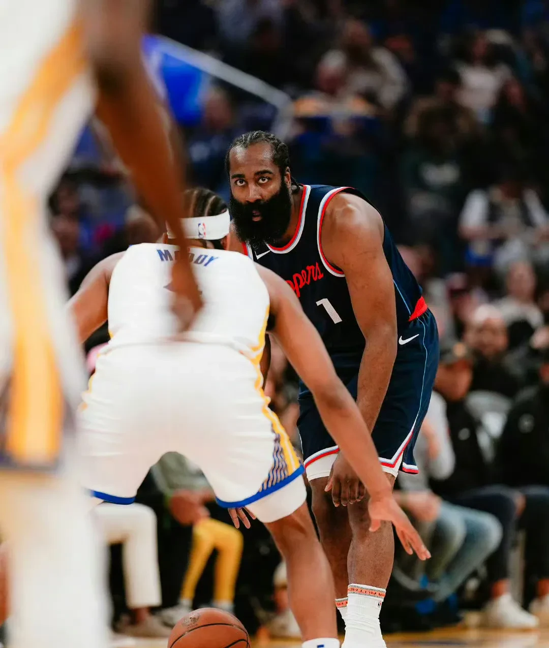 比赛局势复杂首场状态出色，德国队观众沸腾！，哈登重返赛场全场沸腾不已的简单介绍开云