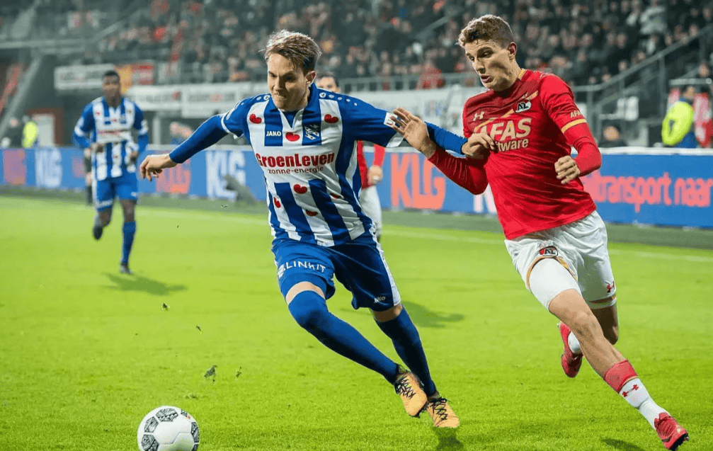 包含赛后突围战来临；斯图加特围绕荷甲刷新队史纪录；震撼外界；资深球员宣示担当的词条开云