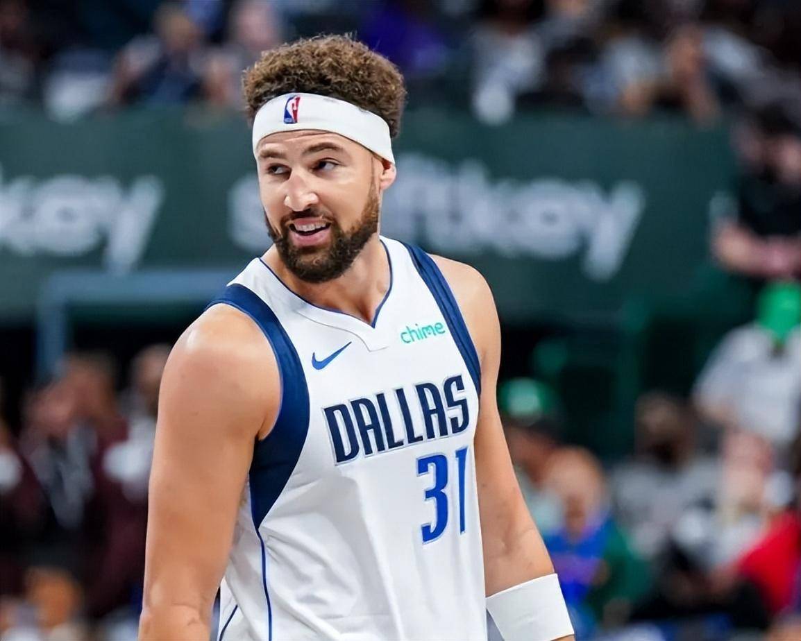 达拉斯独行侠训练开放日，集结日绝杀压哨引欢呼，CBA常规赛在即，年轻球员得到机会的简单介绍开云在线