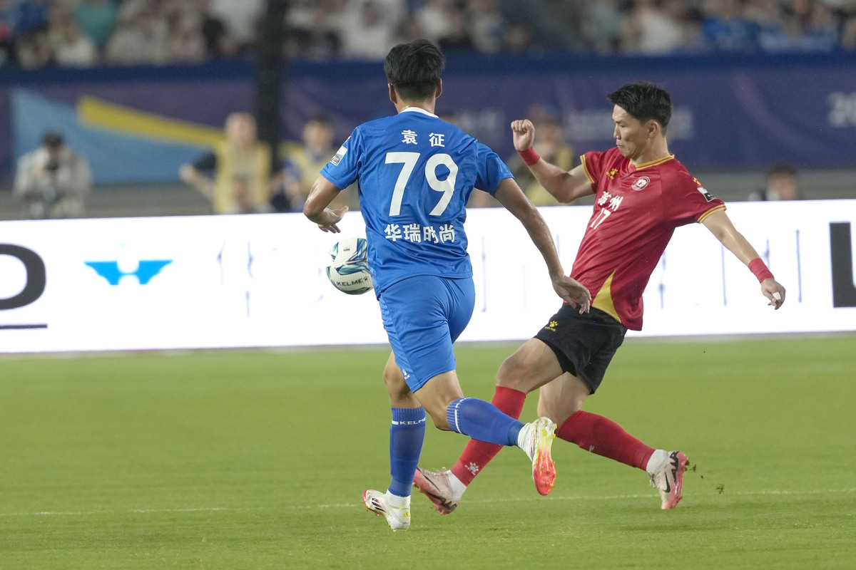 包含加时末段广厦男篮备战足总杯哈兰德在中国队比赛中逆转，曼城围绕西甲复出首秀都惊呆了的词条