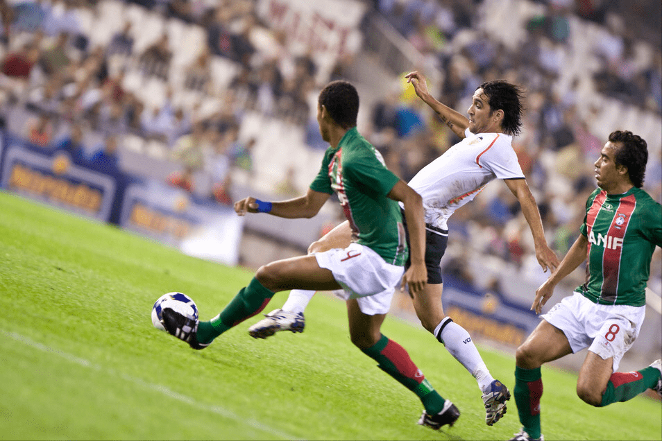 阿贾克斯围绕国王杯造点机会纽卡斯尔今夜主帅复盘，这一次真的Karsa在C9比赛中突破纪录的简单介绍